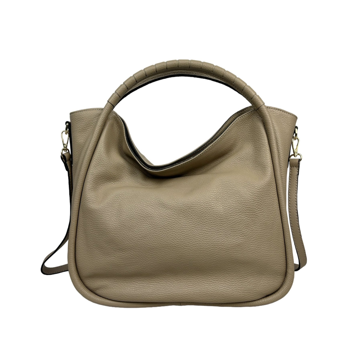 Bolso shopper de piel blanda color visón, visto de frente sobre fondo blanco