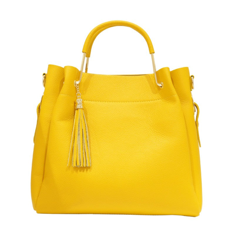 Bolso piel blanda asa metálica