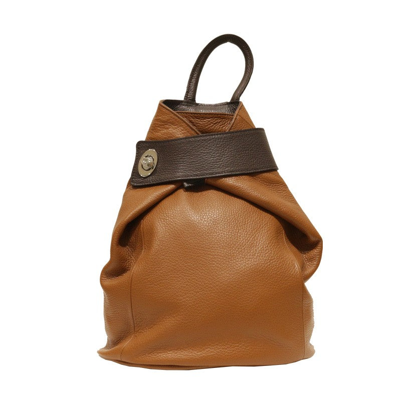 Mochila de piel CLYO con cierre cruzado