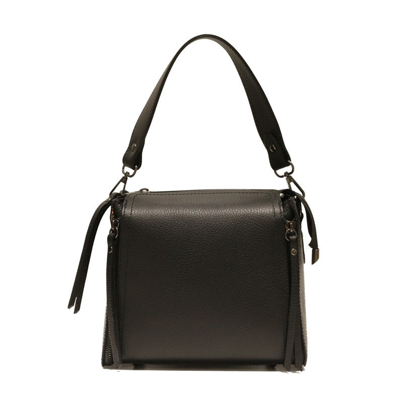 Bolso piel con cremalleras