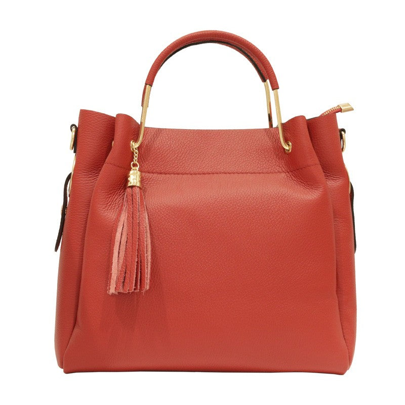 Bolso piel blanda asa metálica